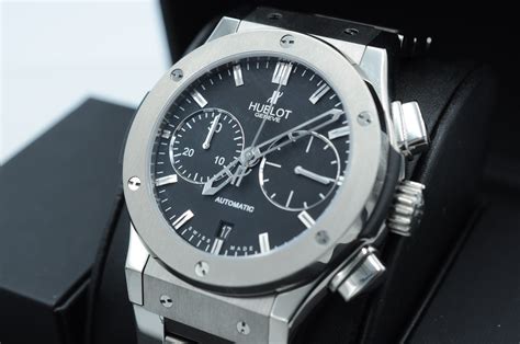 hublot watch time setting